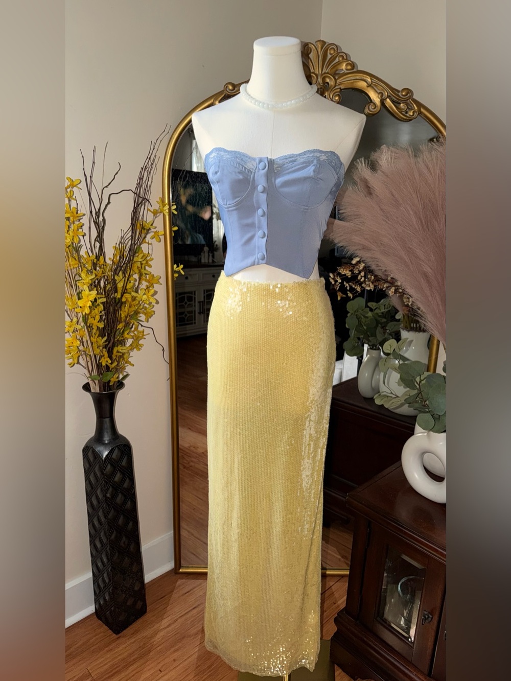 White Fox Maxi Sheer Skirt Luminous Size L yellow sequins NWT